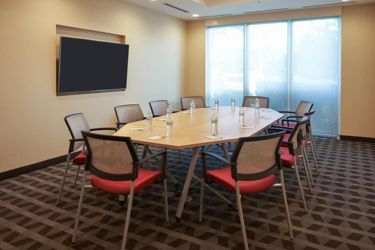 Towneplace Suites Miami Kendall West Kendale Lakes Bagian luar foto